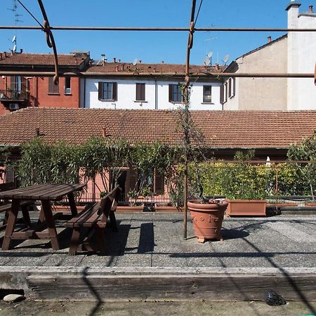 Peaceful Court Apartment In Shopping District Milán Exterior foto