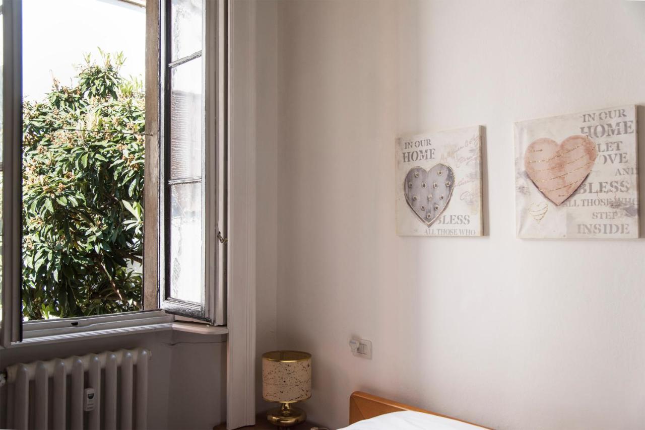 Peaceful Court Apartment In Shopping District Milán Exterior foto