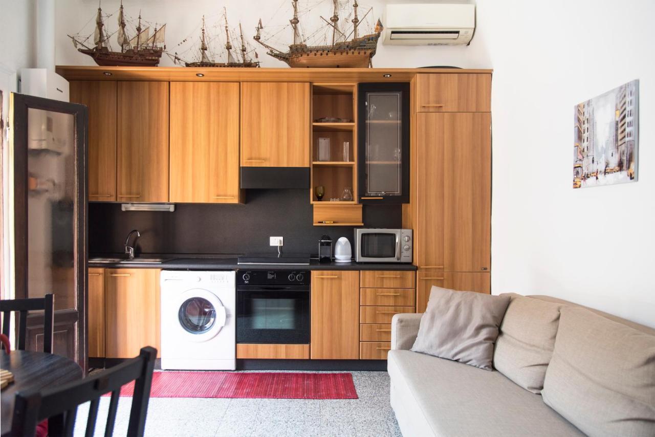 Peaceful Court Apartment In Shopping District Milán Exterior foto